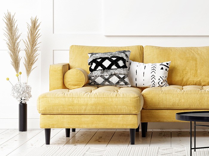 How to Style Throw Pillows On Your Sofa